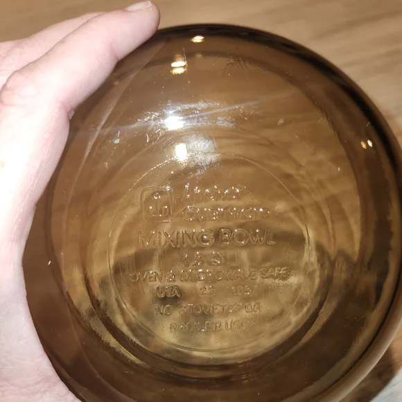 Anchor Ovenware Mixing Bowl Hocking Amber Sunflower 1.5 QT - Picture 2 of 5